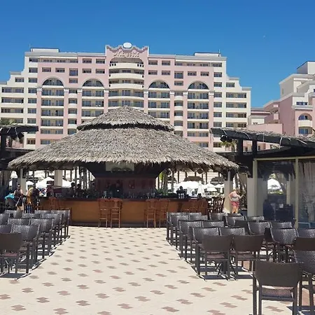Private In The Best - Seaview * Sunny Beach