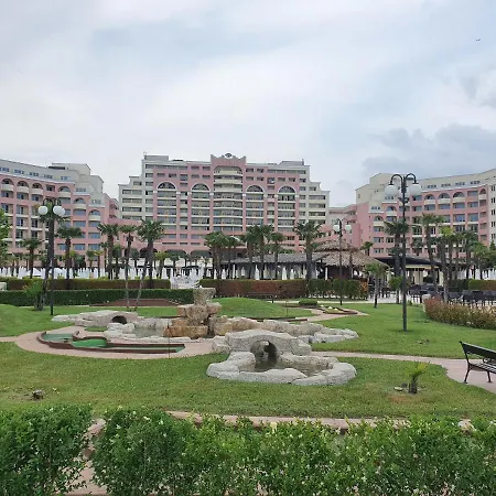 Apartment Private In The Best - Seaview Sunny Beach